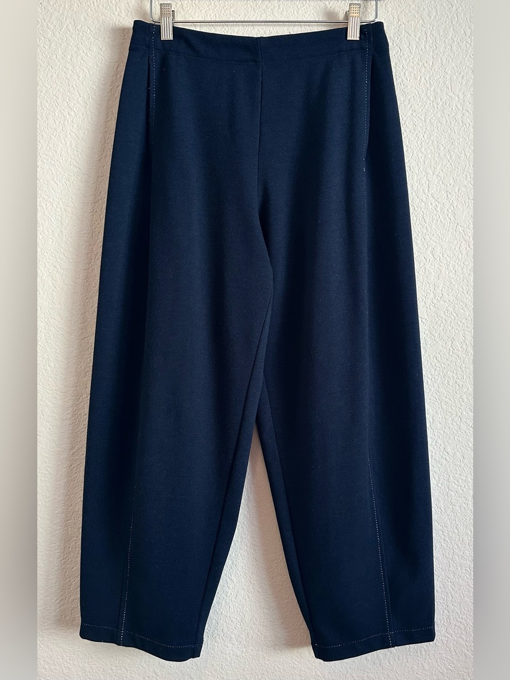 Max Studio London Barrel Leg Pant Pockets Navy Blue Womens M Pull On Comfortable